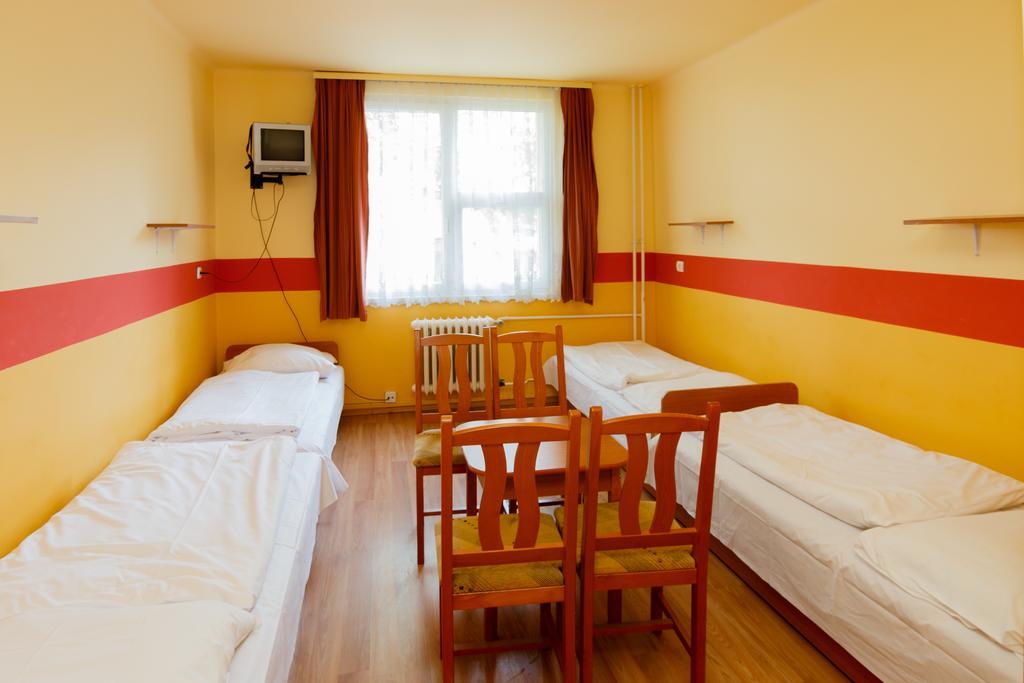 Hostel Flandria บูดาเปสต์ ภายนอก รูปภาพ