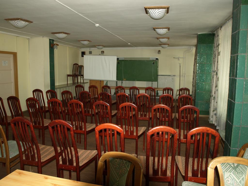 Hostel Flandria บูดาเปสต์ ภายนอก รูปภาพ