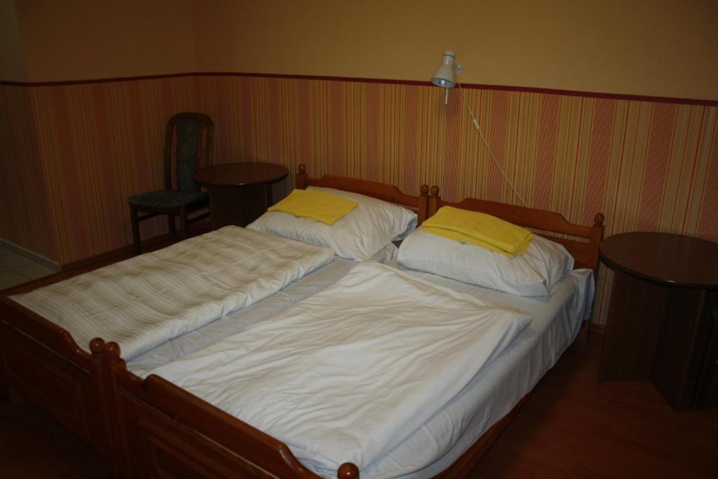Hostel Flandria บูดาเปสต์ ภายนอก รูปภาพ